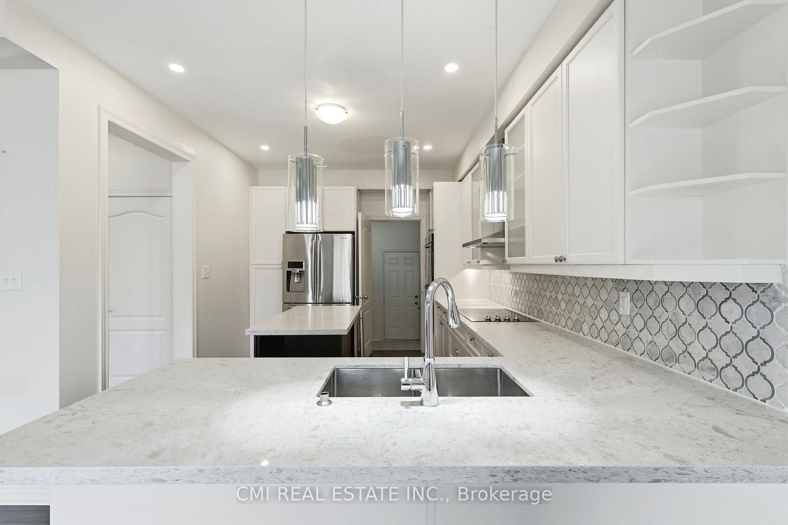1321 Kenmark Avenue • Oshawa, ON photo 8
