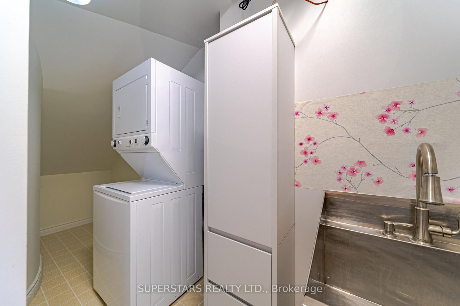 20 Guildwood Parkway • #PH14 • Toronto, ON photo 35