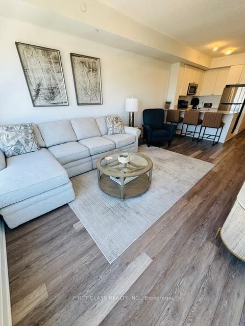 306 - 50 Lakebreeze Drive