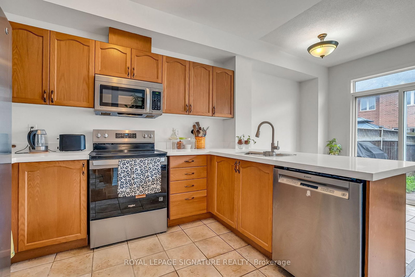 17 Croker Drive • Ajax, ON photo 12