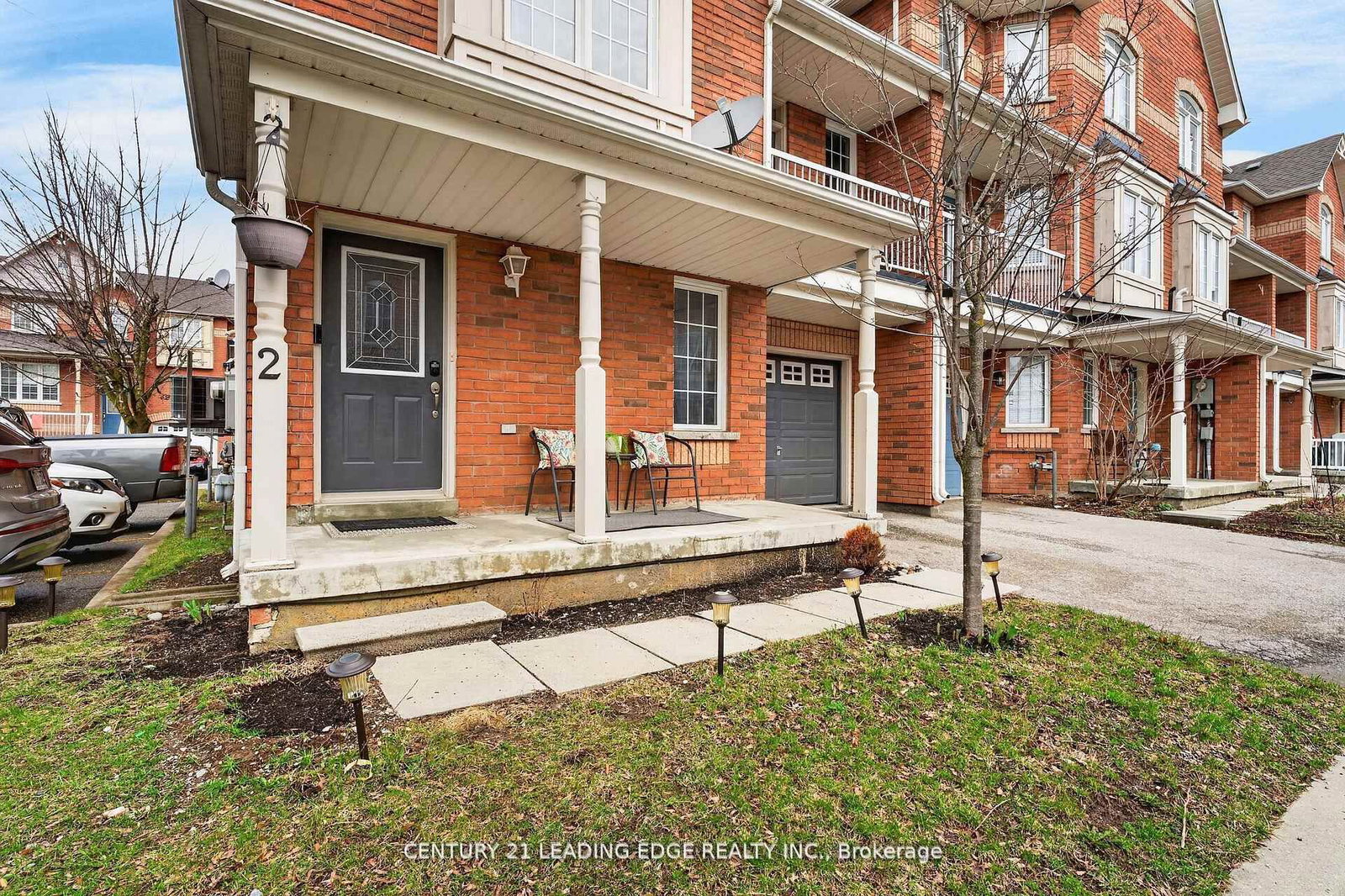 2 Clegg Lane • Ajax, ON photo 4