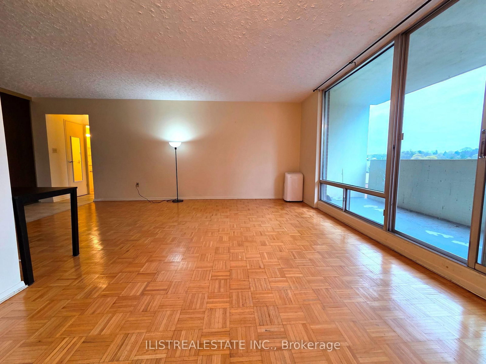 407-5 Massey Square, Toronto, ON, photo 2