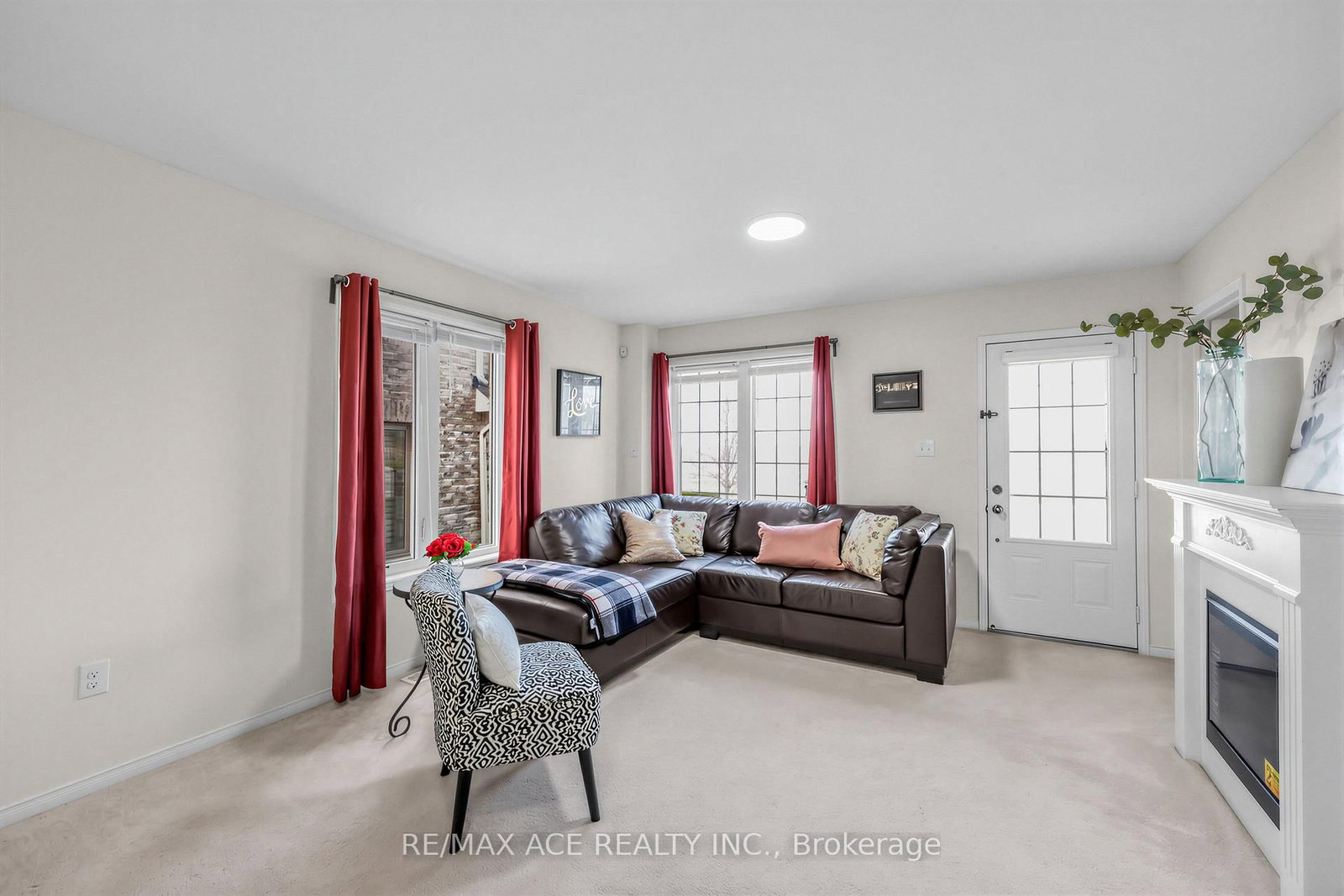 902 Audley Road N • Ajax, ON photo 6