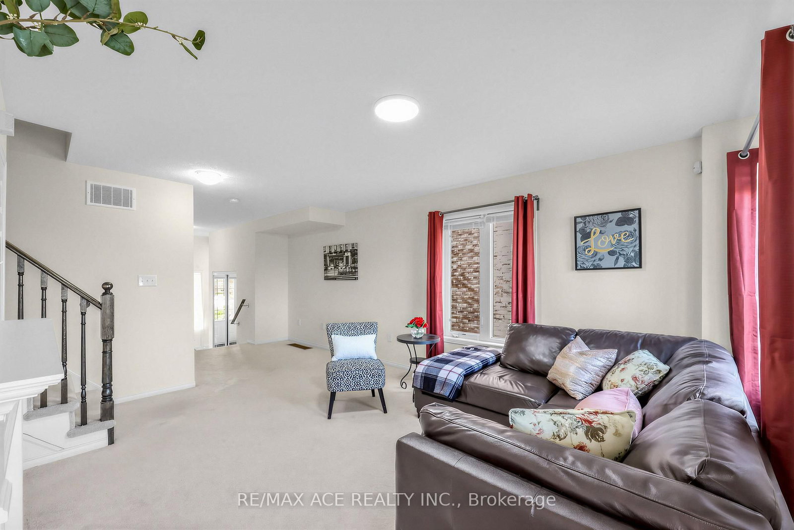 902 Audley Road N • Ajax, ON photo 7