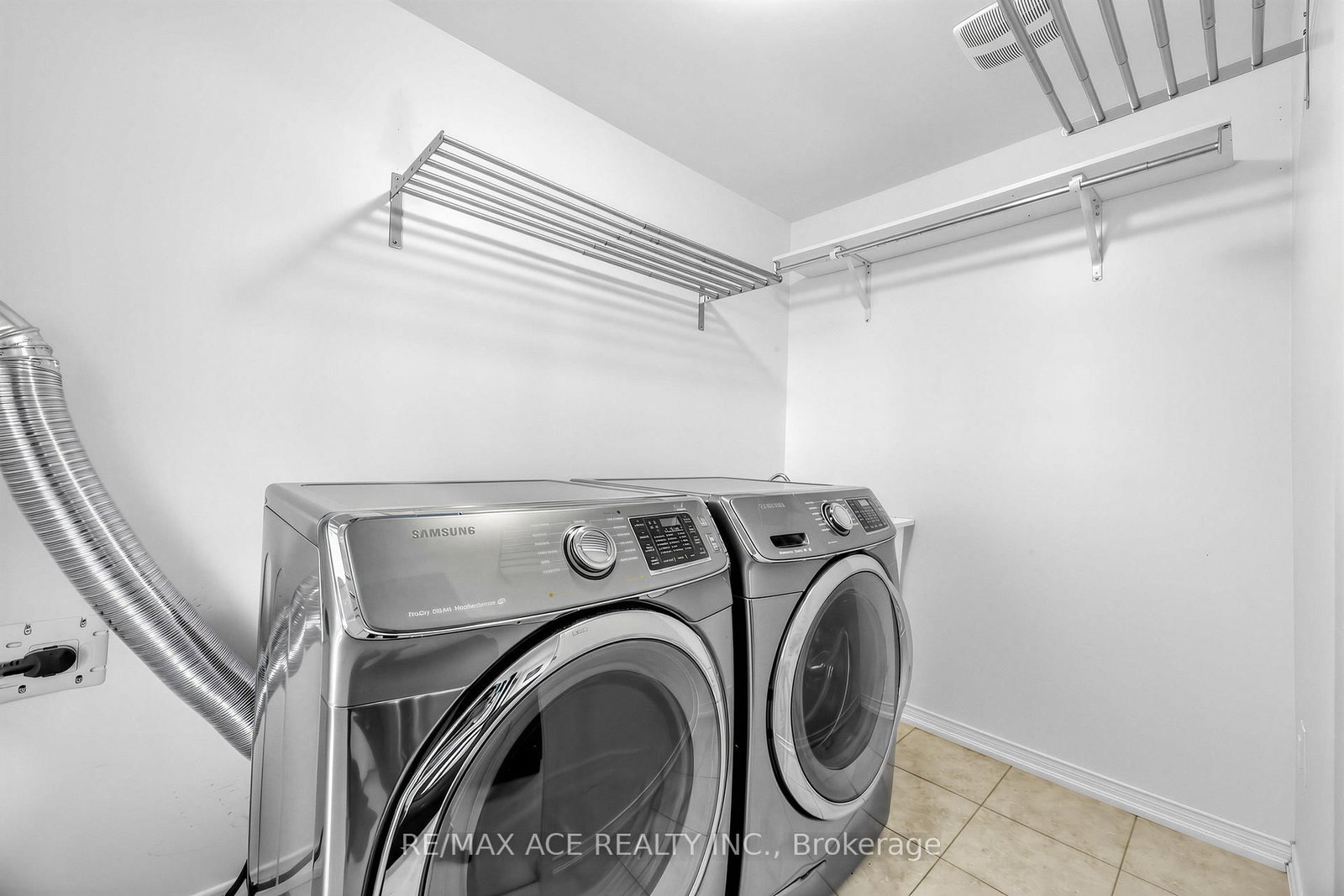 902 Audley Road N • Ajax, ON photo 8