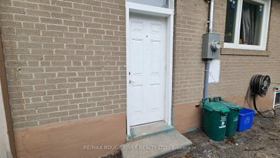 332 Rosedale Drive — photo 2
