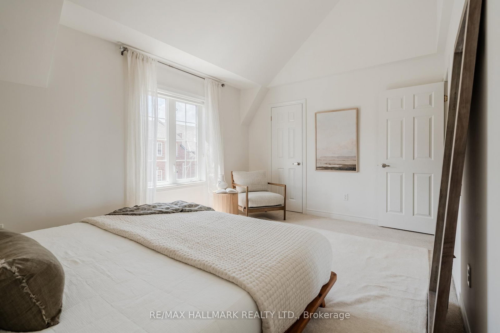 31 Carnahan Terrace • Toronto, ON photo 27