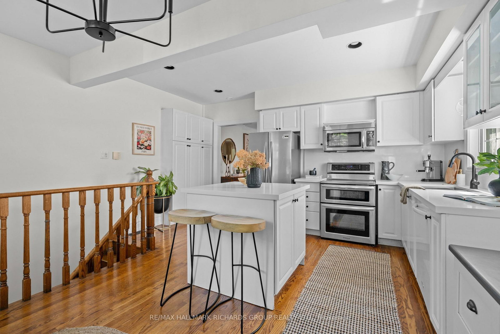 180 Willow Avenue • Toronto, ON photo 8