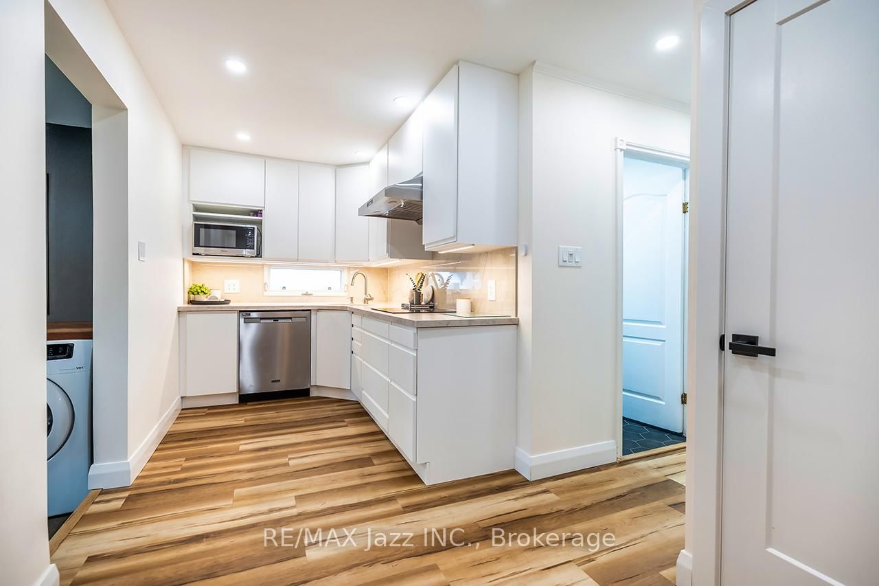 4 Maple Street • Ajax, ON photo 10