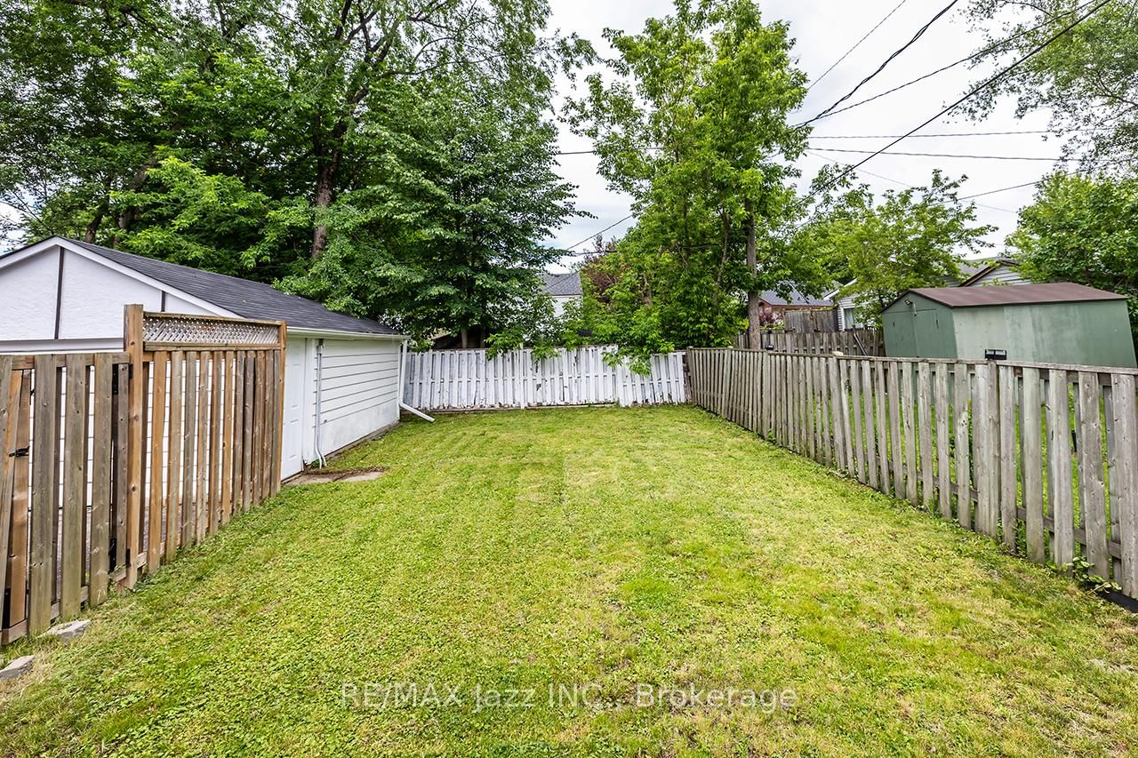 4 Maple Street • Ajax, ON photo 22