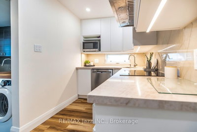 4 Maple Street • Ajax, ON photo 8