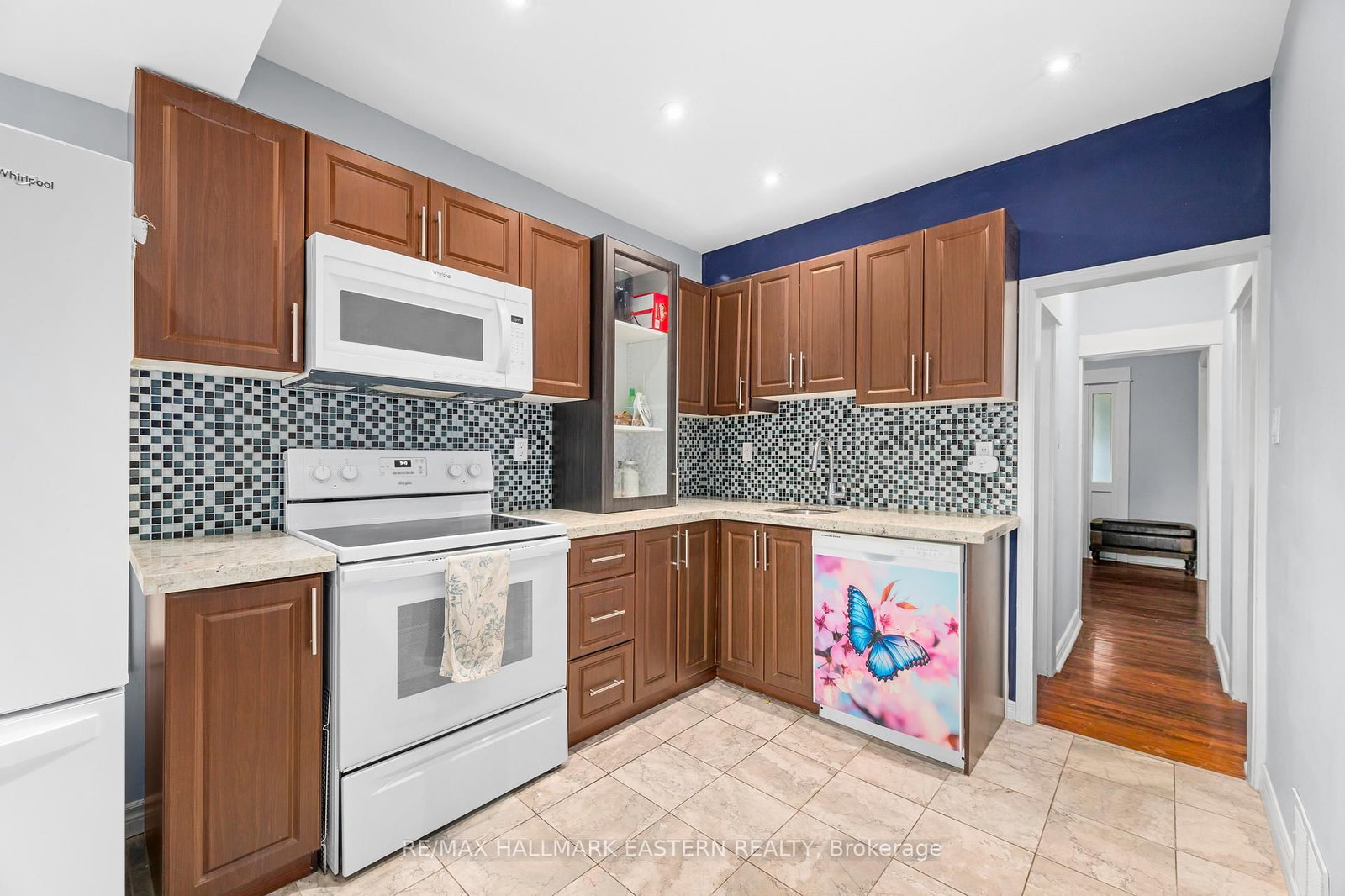 87 Craiglee Drive • Toronto, ON photo 13