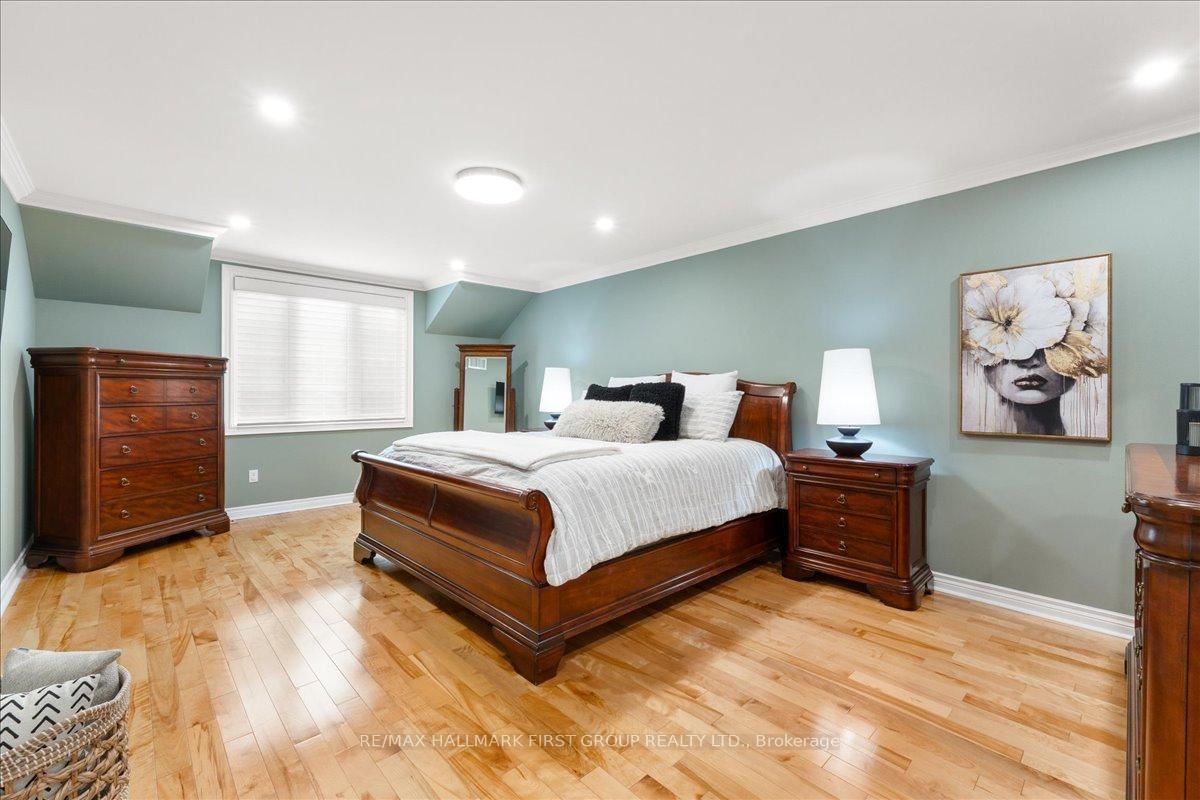 465 Rougemount Drive • Pickering, ON photo 21