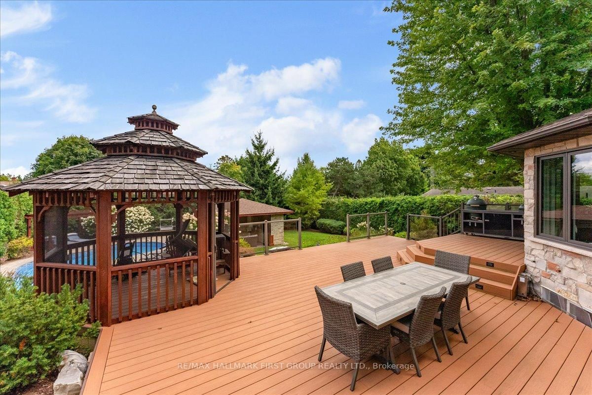 465 Rougemount Drive • Pickering, ON photo 38