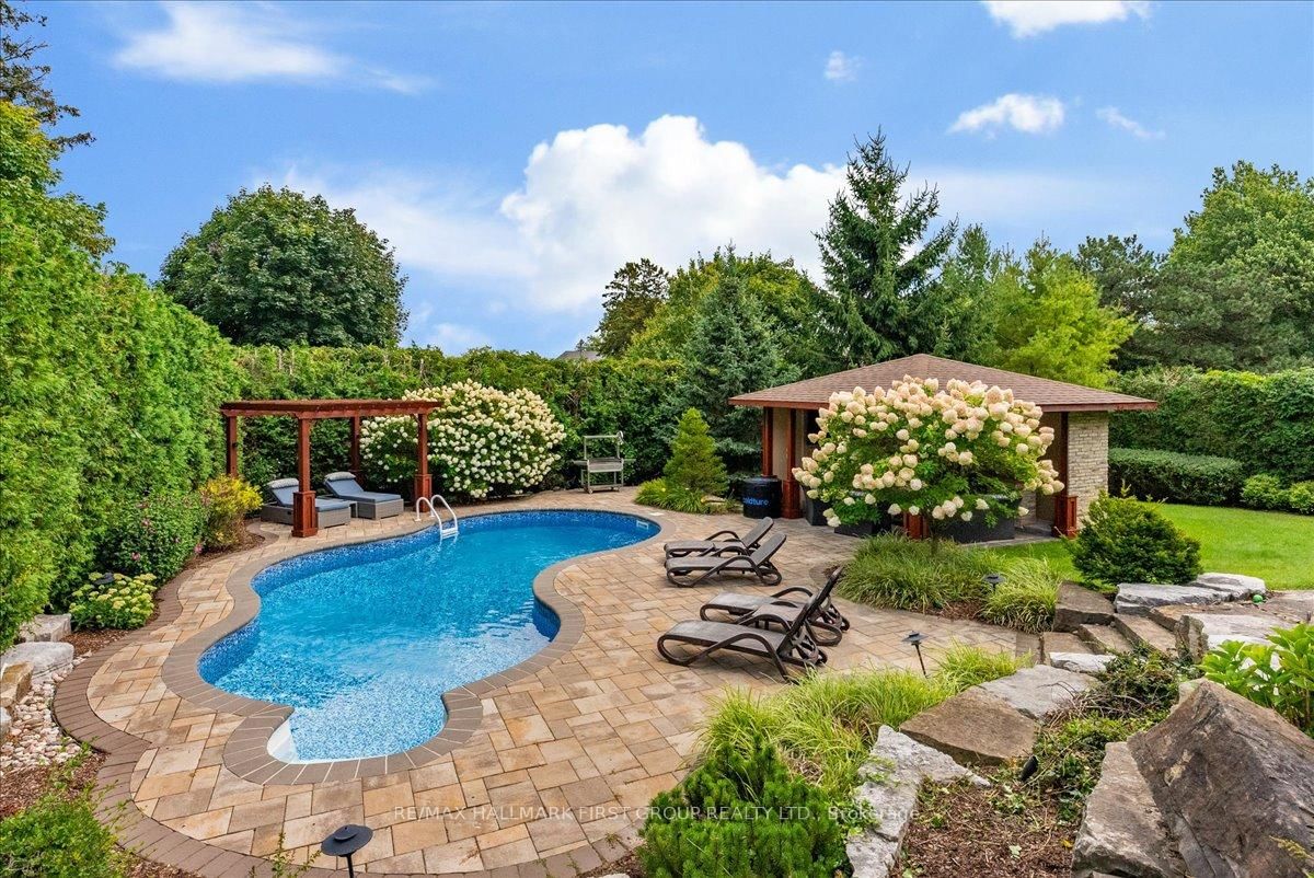 465 Rougemount Drive • Pickering, ON photo 40