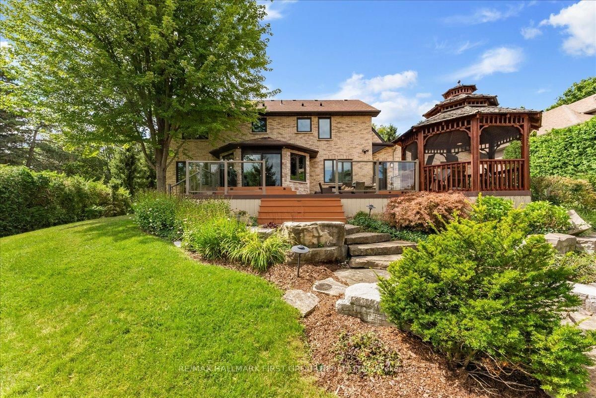 465 Rougemount Drive • Pickering, ON photo 45