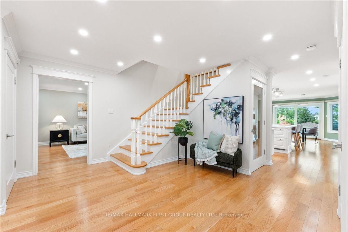 465 Rougemount Drive • Pickering, ON photo 5