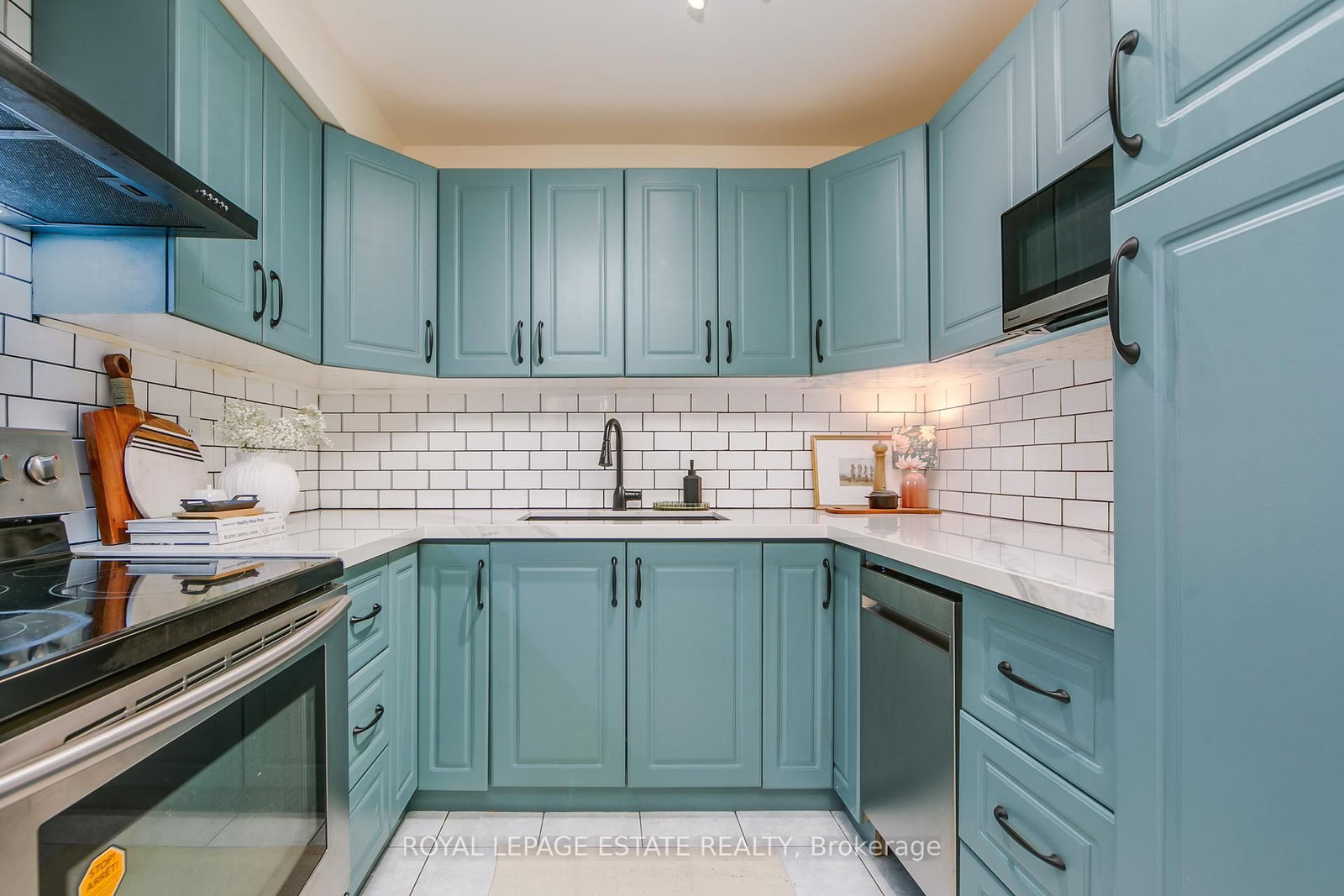 1209 E Queen Street • #72 • Toronto, ON photo 11