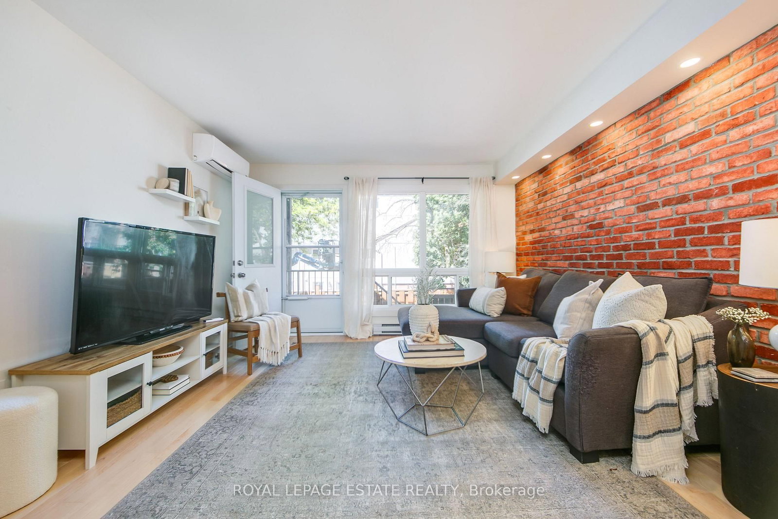 1209 E Queen Street • #72 • Toronto, ON photo 7