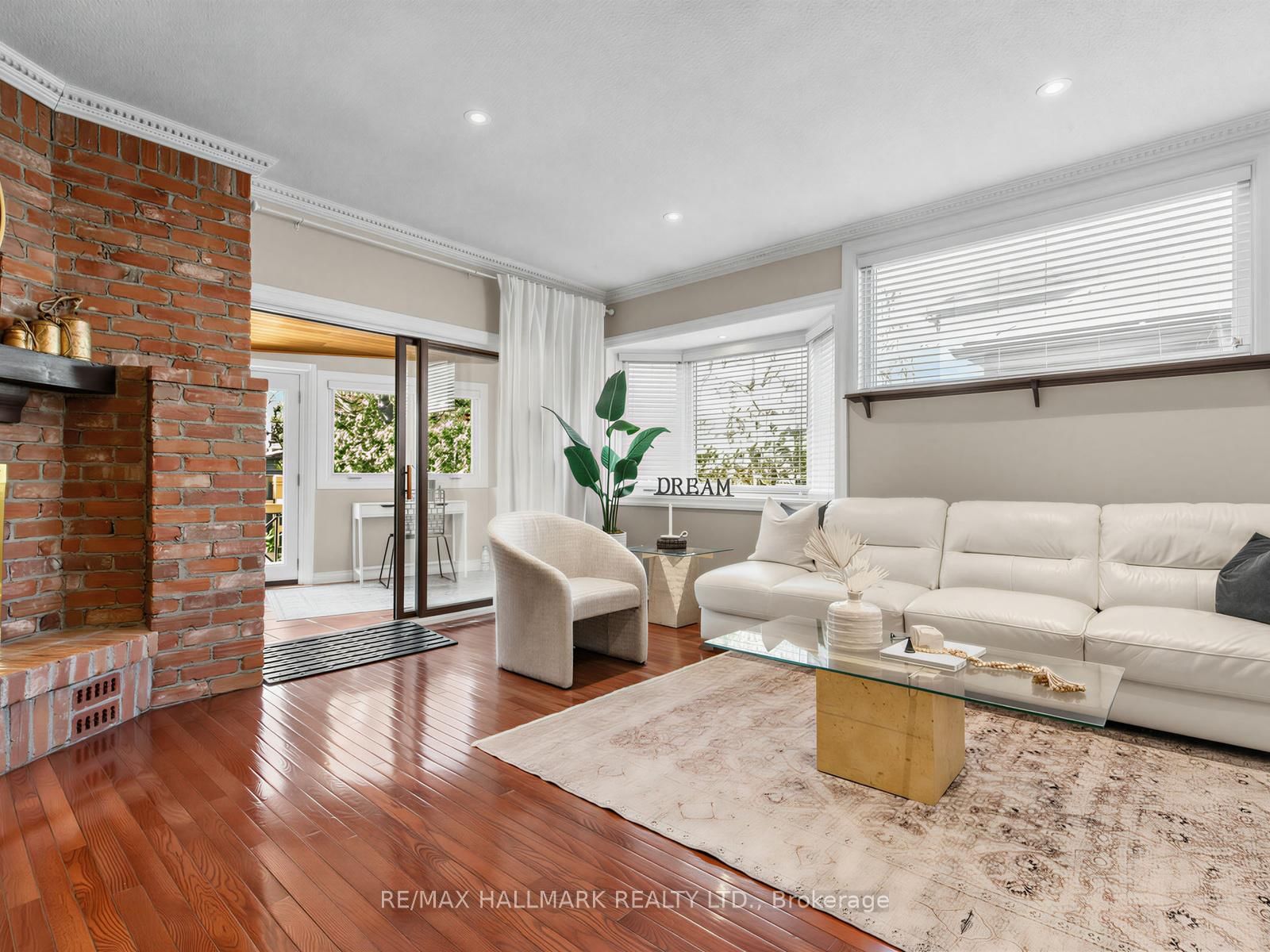 239 Torrens Avenue • Toronto, ON photo 13