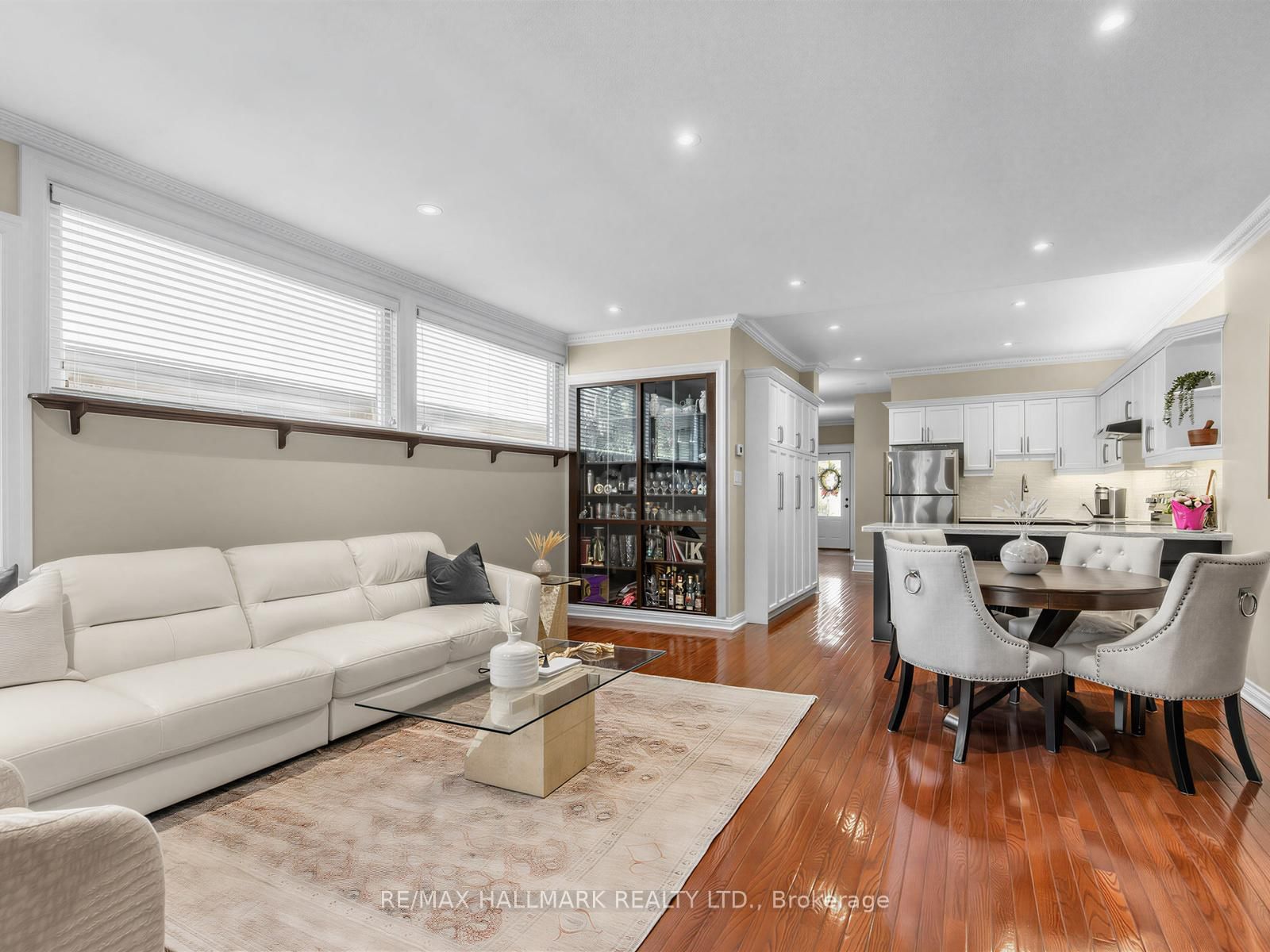 239 Torrens Avenue • Toronto, ON photo 14