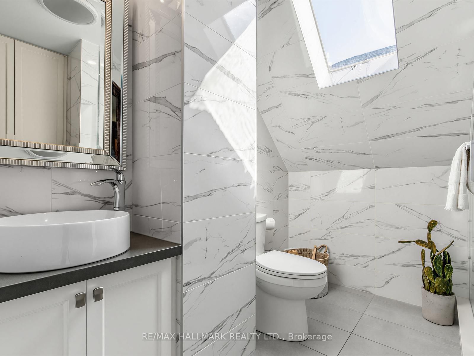 239 Torrens Avenue • Toronto, ON photo 25