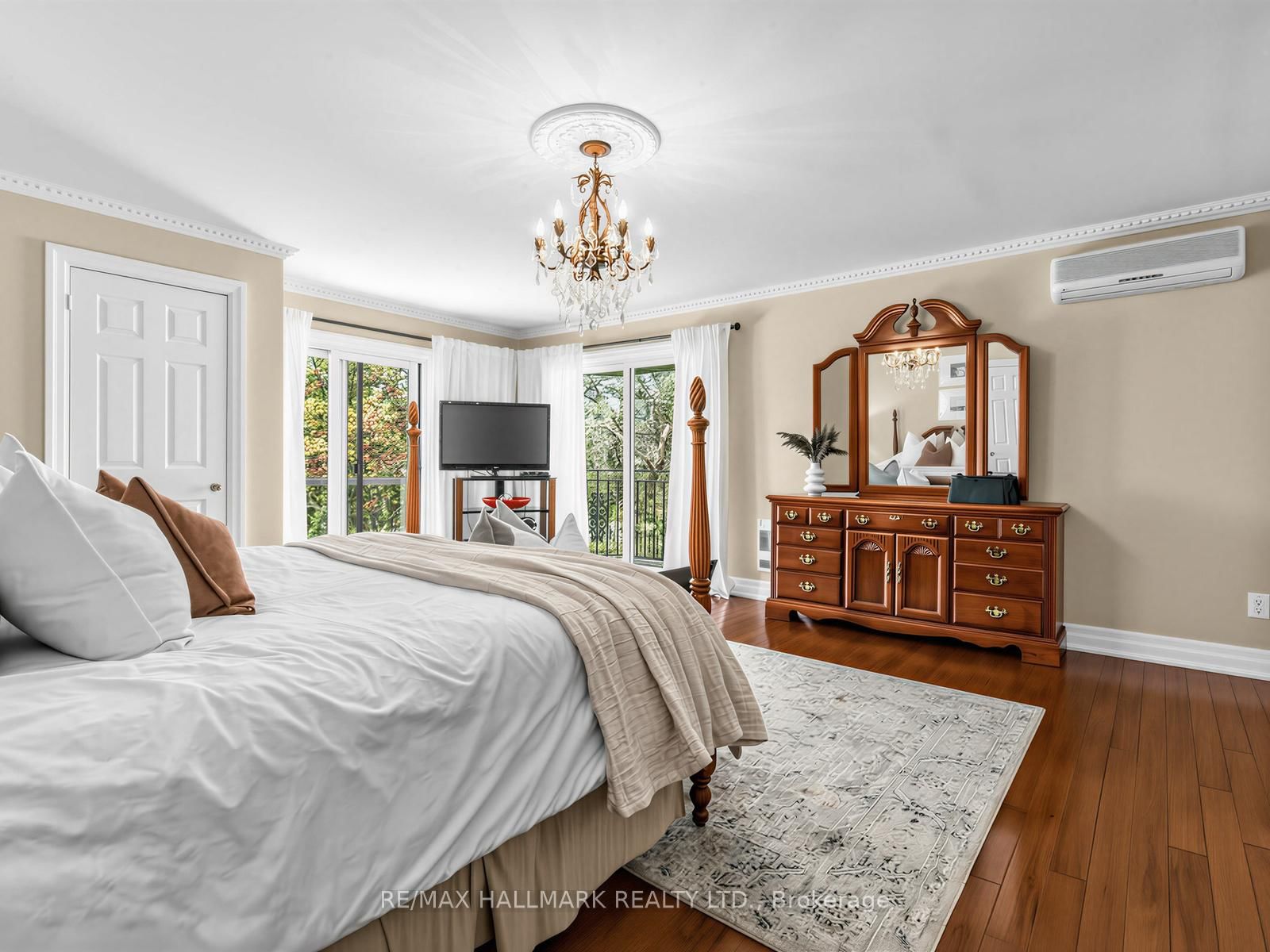 239 Torrens Avenue • Toronto, ON photo 28