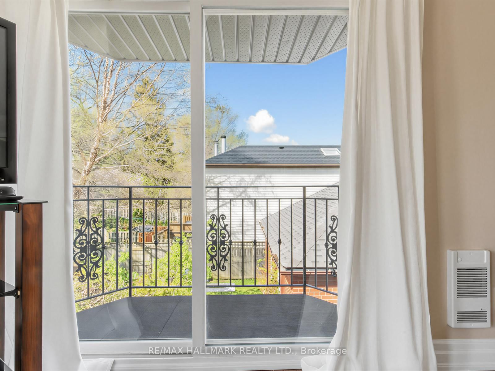 239 Torrens Avenue • Toronto, ON photo 29