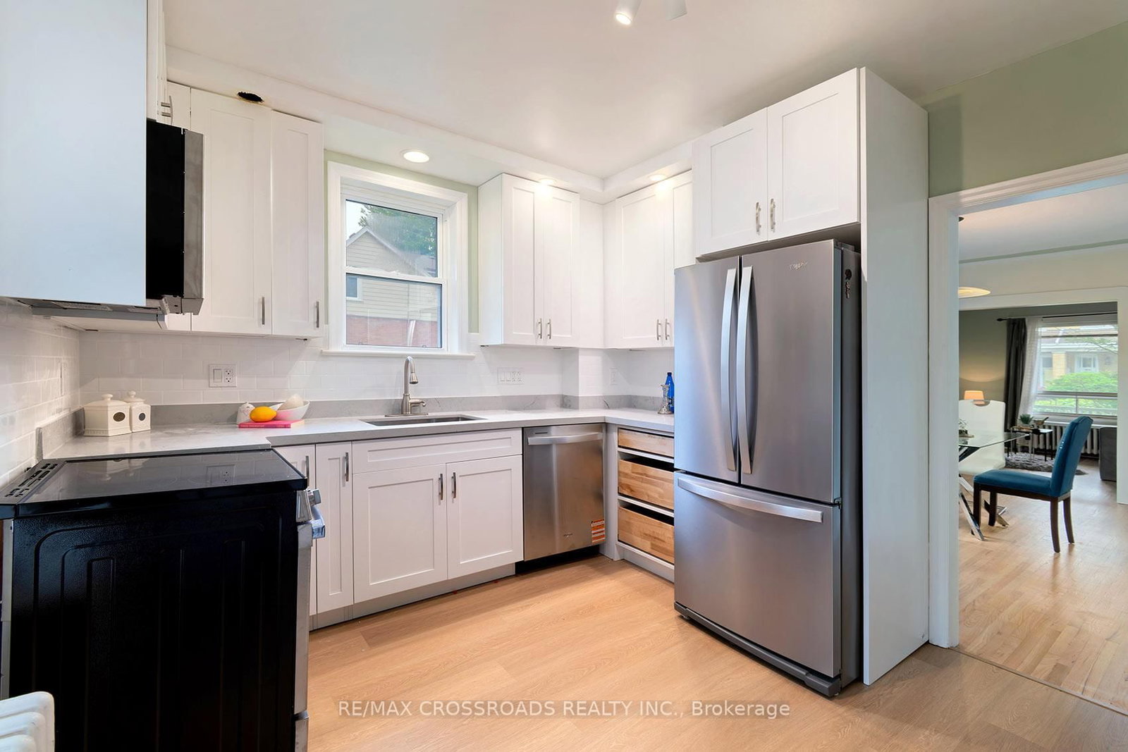 90 Milverton Boulevard • Toronto, ON photo 12