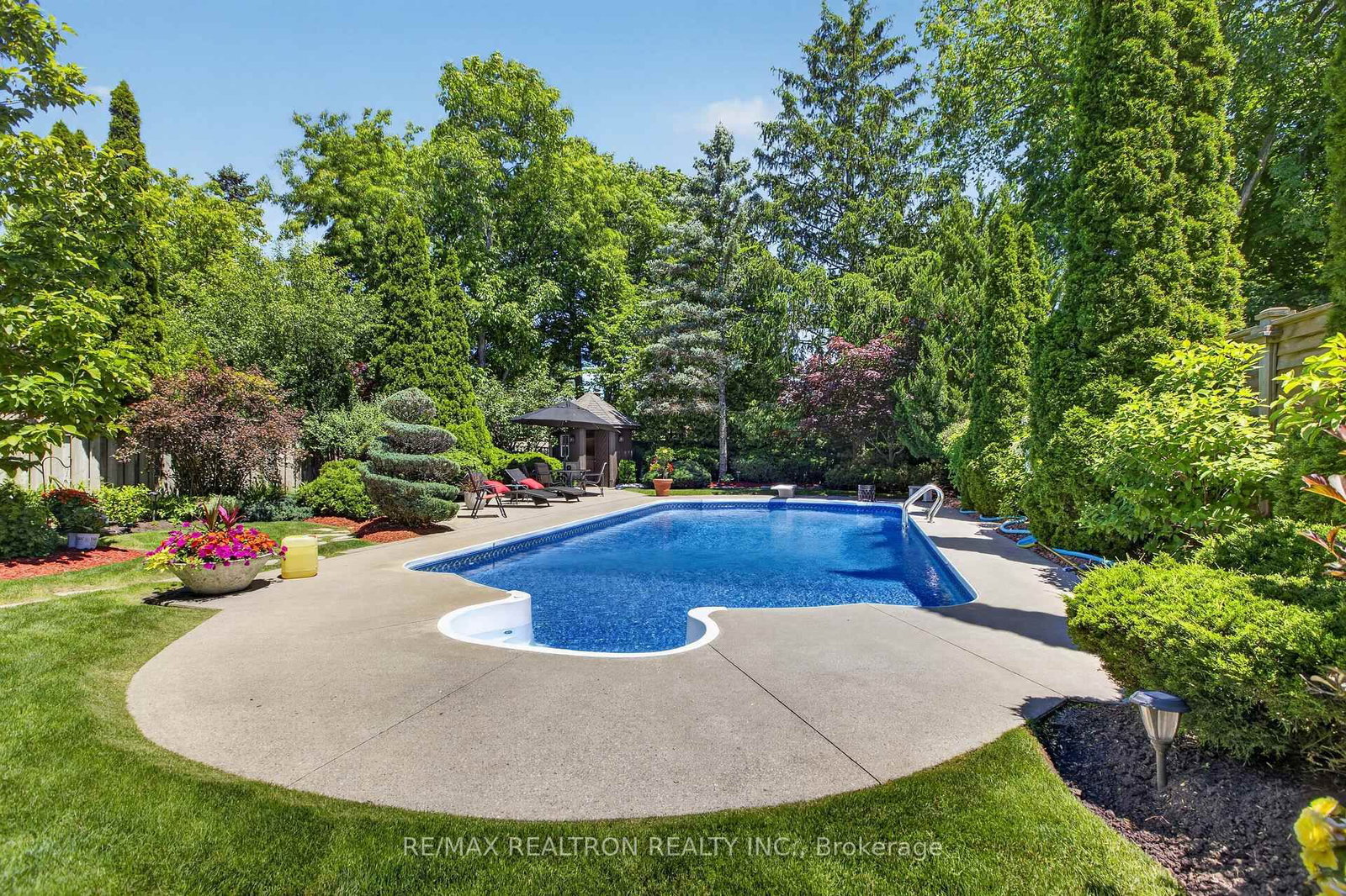 7 Conlins Road • Toronto, ON photo 45
