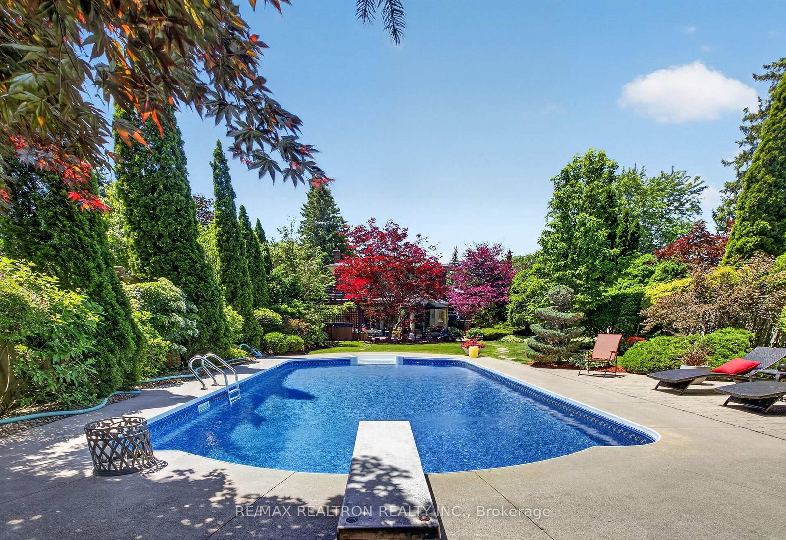 7 Conlins Road • Toronto, ON photo 47