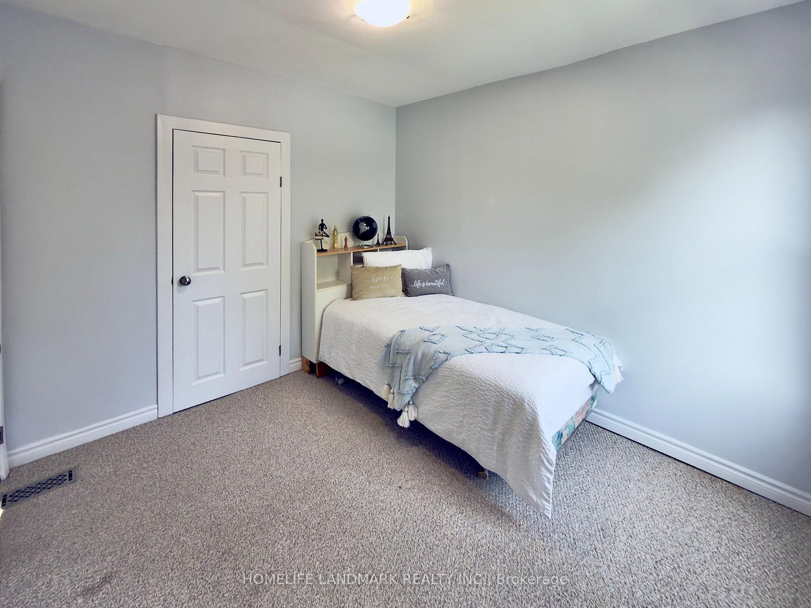 67 Banting Avenue • Oshawa, ON photo 20