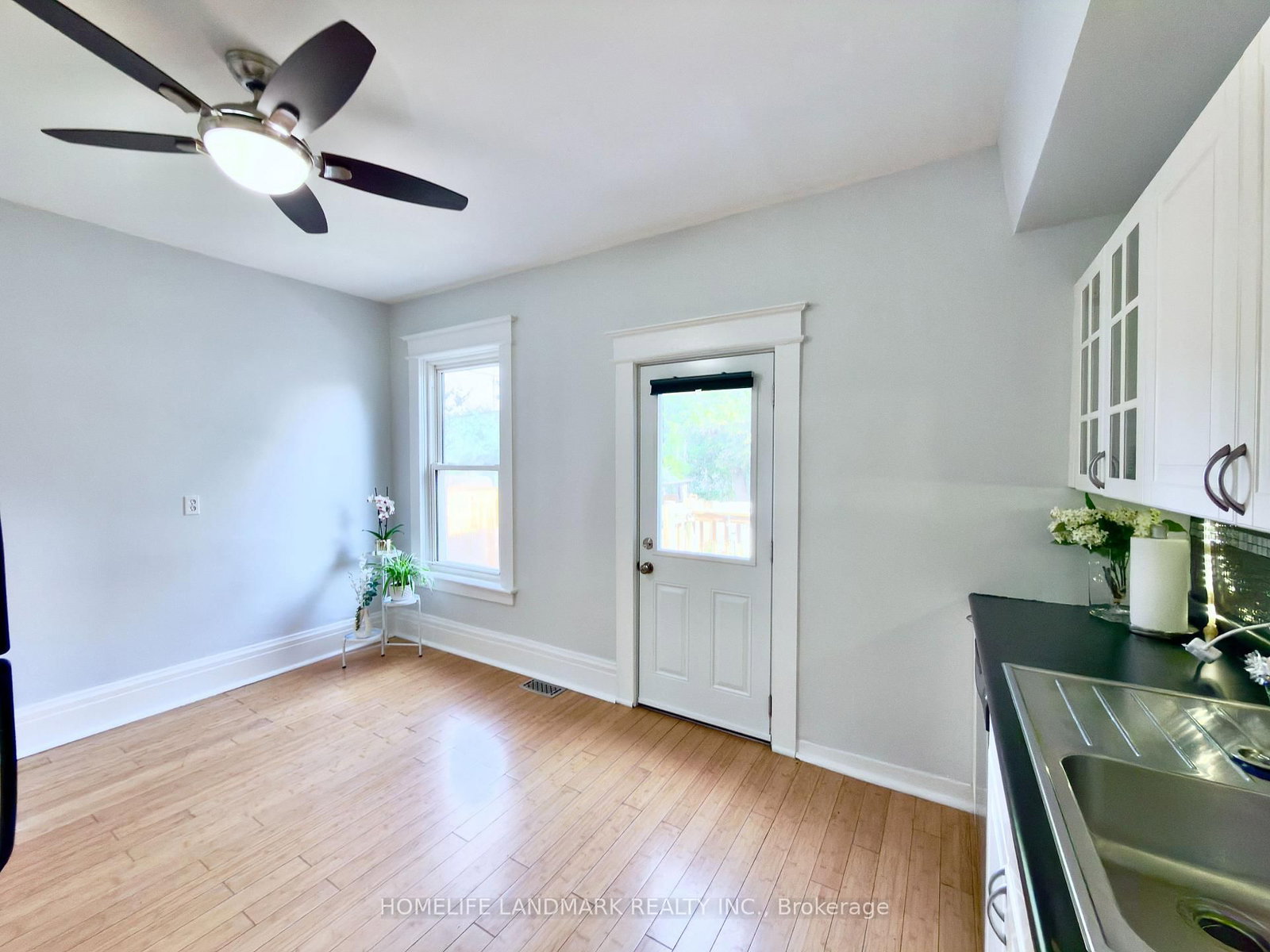 67 Banting Avenue • Oshawa, ON photo 22