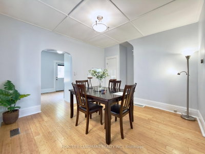 67 Banting Avenue • Oshawa, ON photo 9