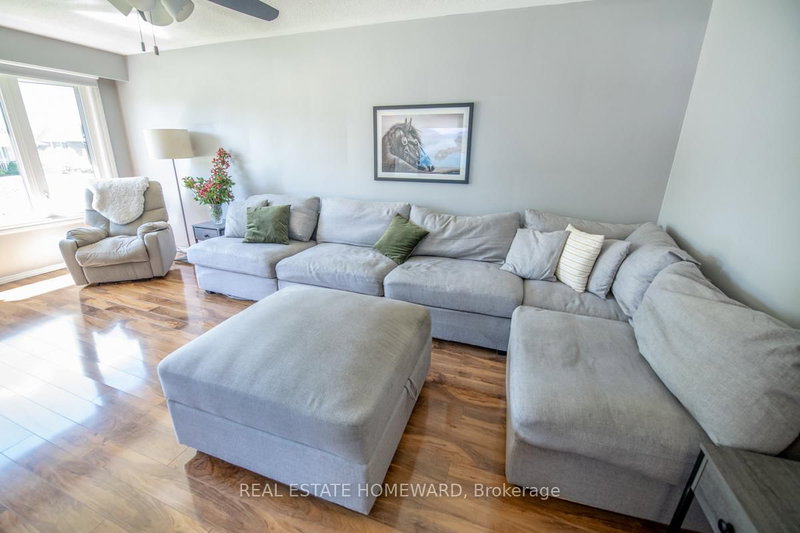 4 Sunicrest Boulevard
