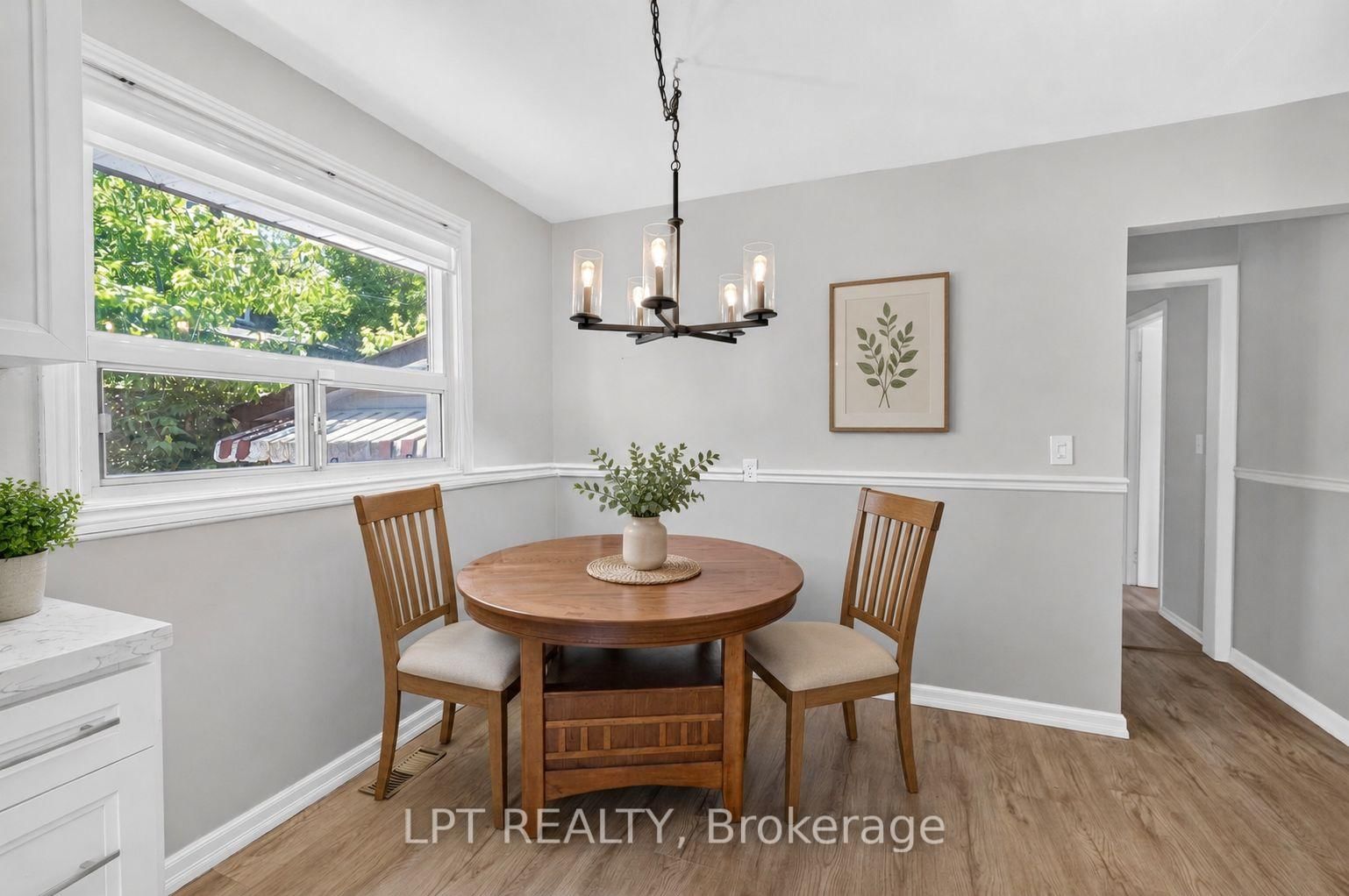 340 Fairlawn Street • Oshawa, ON photo 11