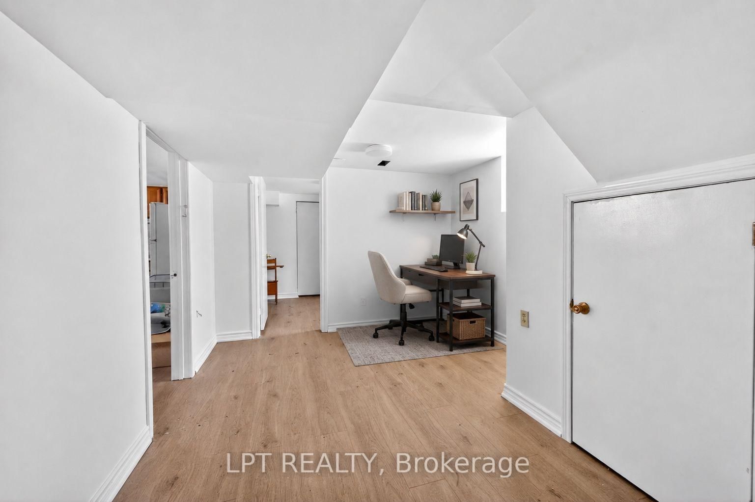 340 Fairlawn Street • Oshawa, ON photo 36
