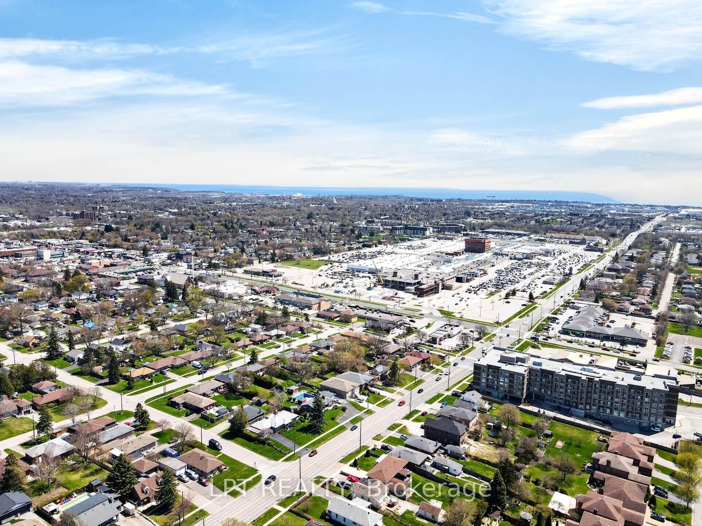 340 Fairlawn Street • Oshawa, ON photo 48