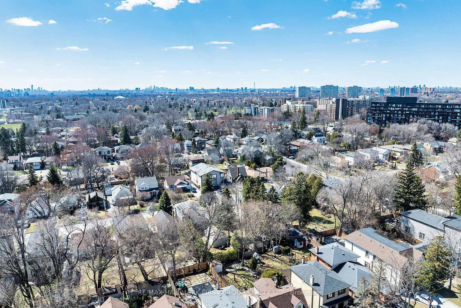 99 Eastville Avenue • Toronto, ON photo 11