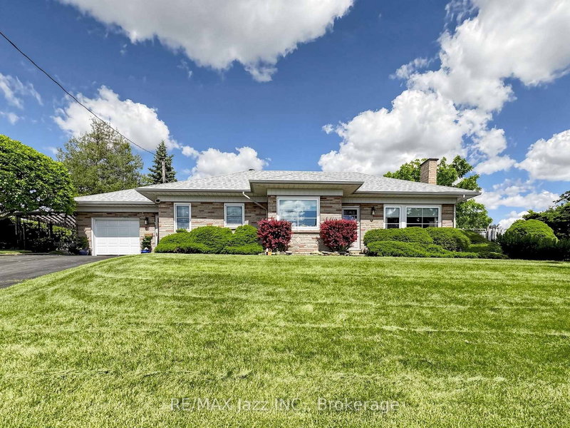 83 Stevenson Road N