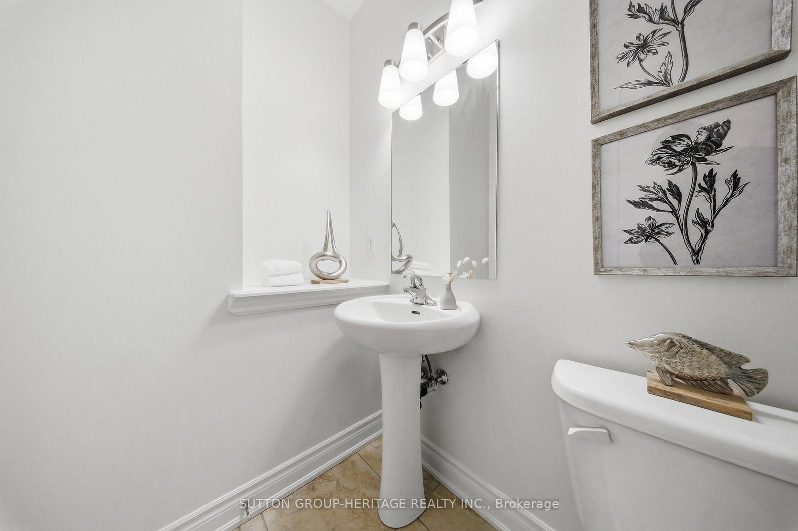 58 Gerry Ravary Place • Whitby, ON photo 16