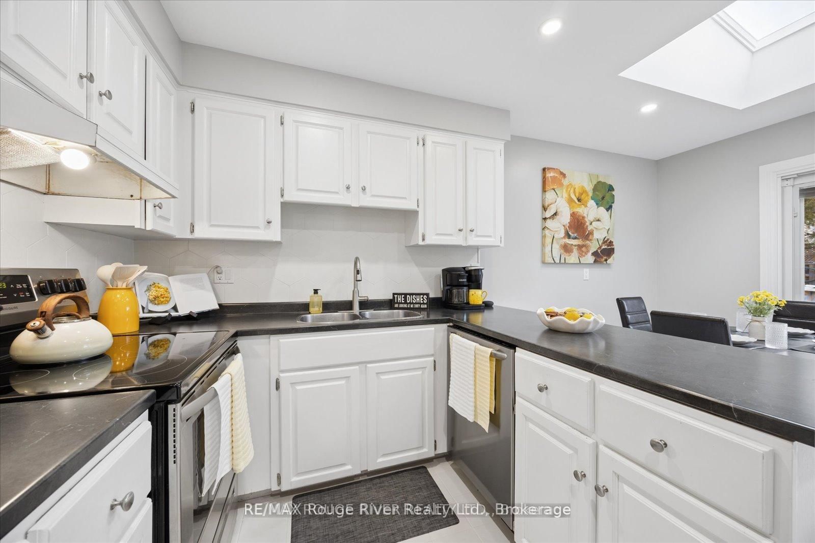 137 Pringle Drive • Whitby, ON photo 11