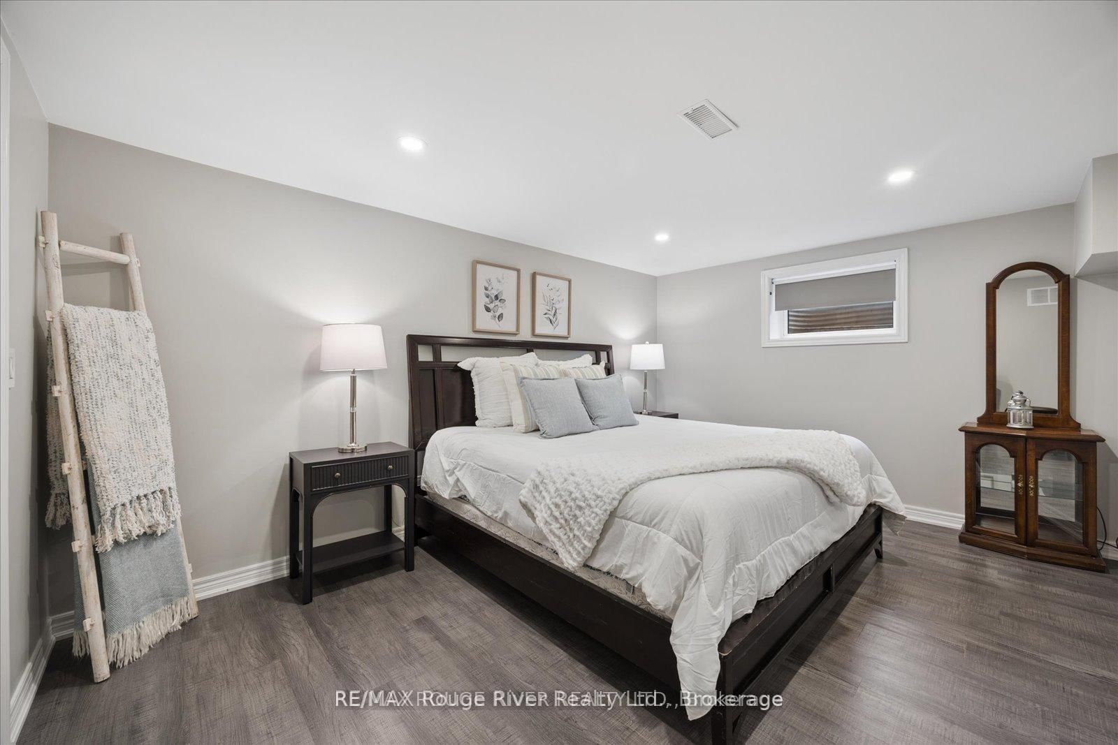 137 Pringle Drive • Whitby, ON photo 37