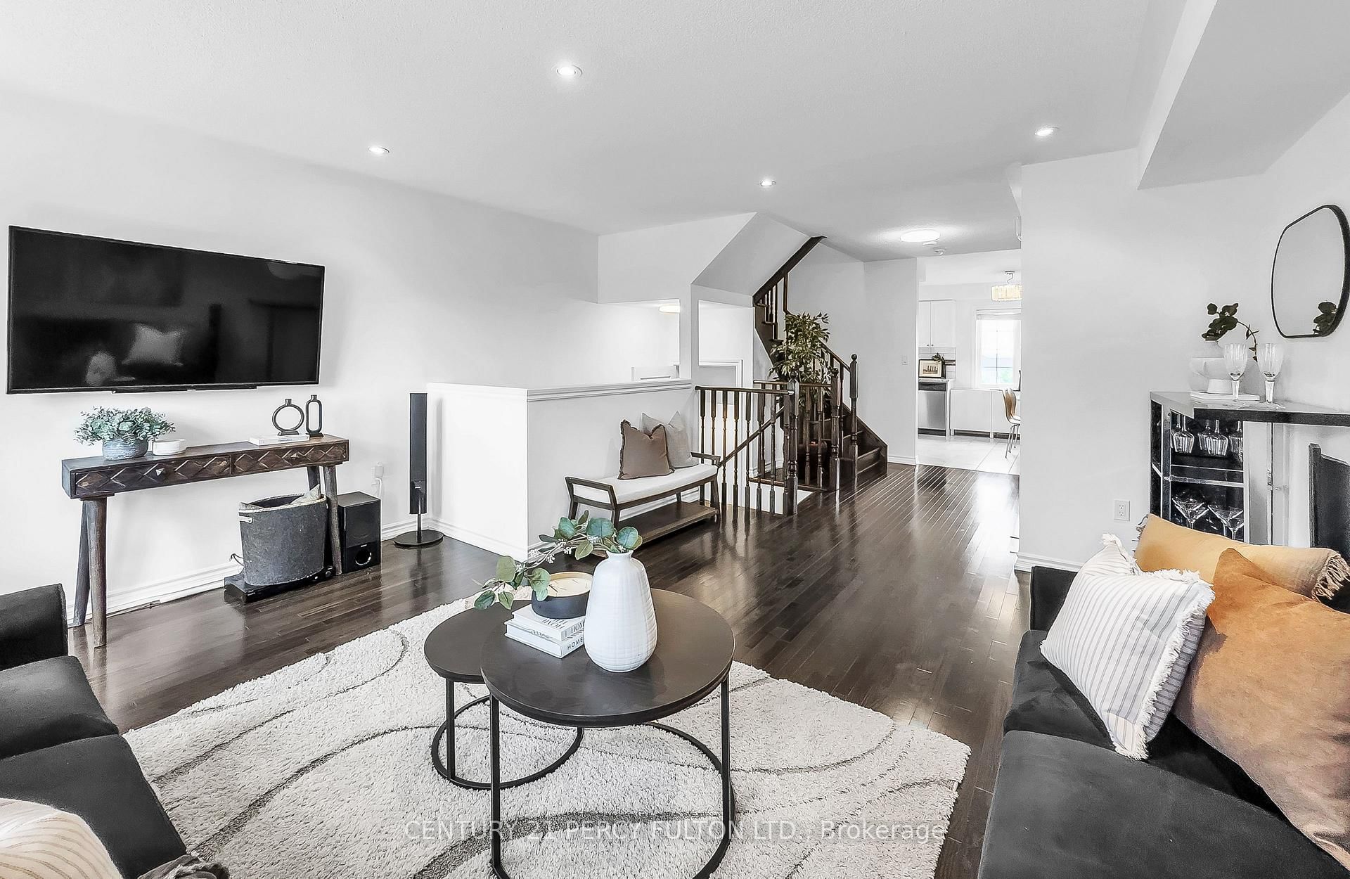 86 Magpie Way