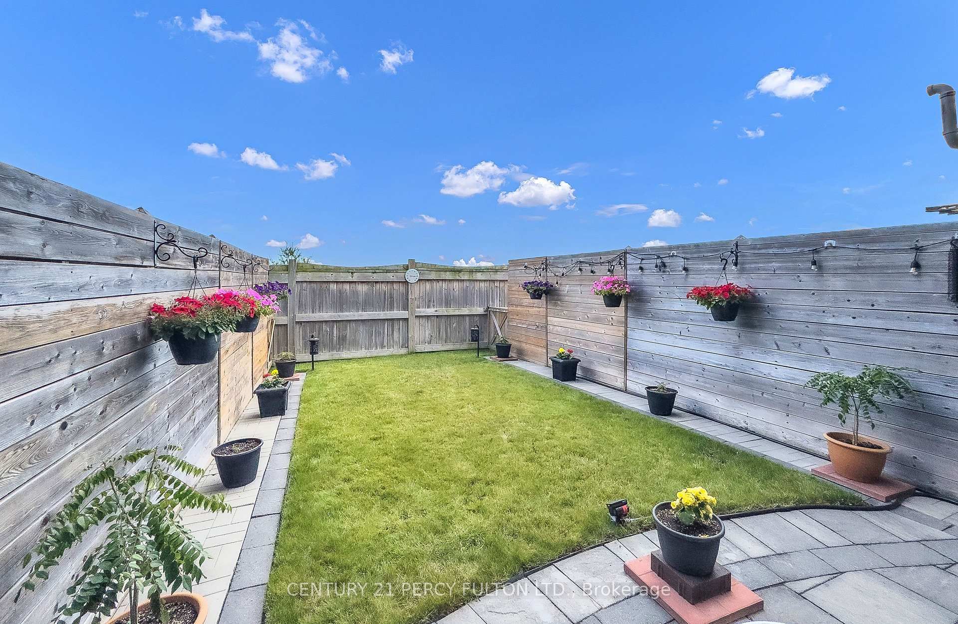 86 Magpie Way