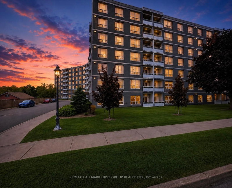 home for lease on 703-145 Liberty Street S