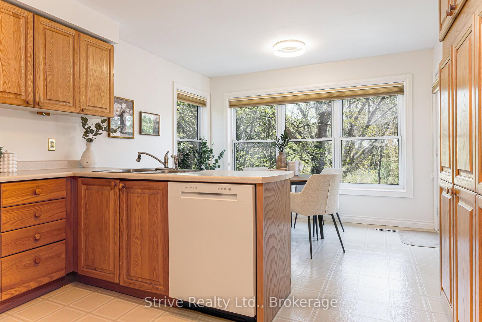 59 Blackcreek Trail • Clarington, ON photo 16