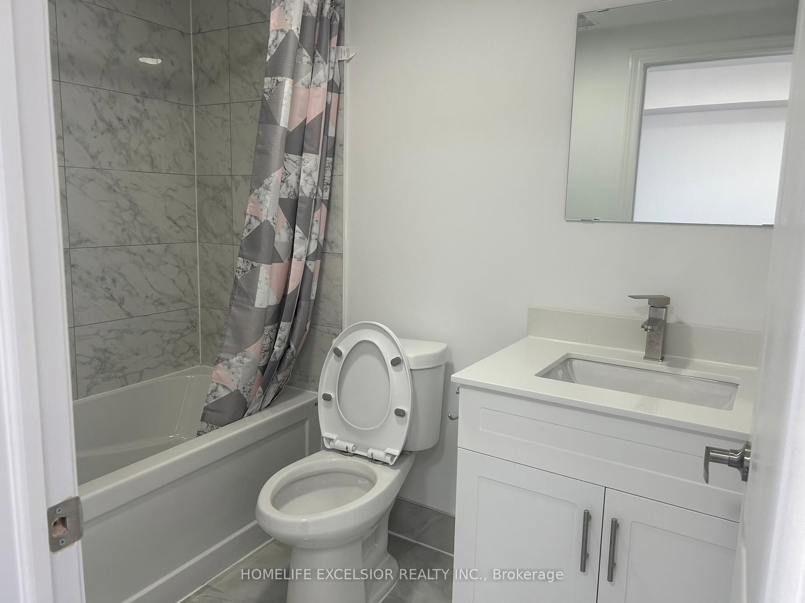 Unit 6 - 3 Simcoe Street S, Oshawa 4