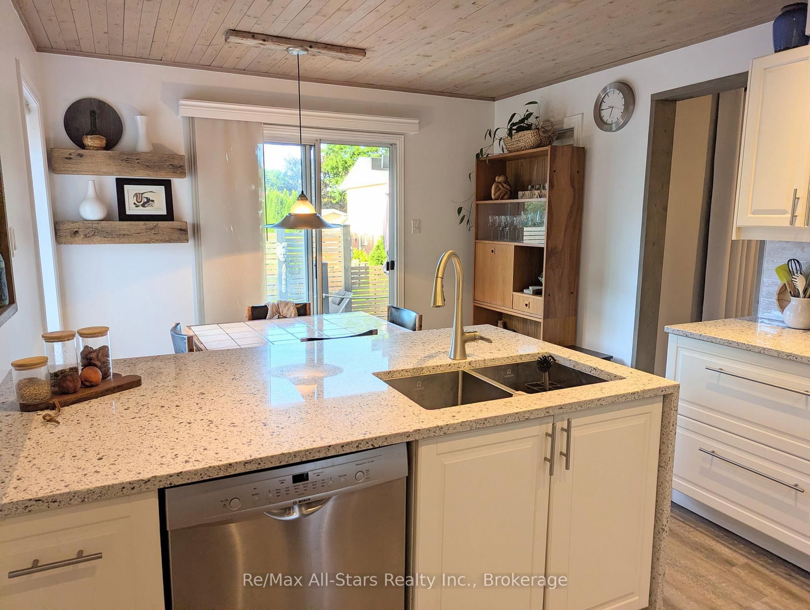 20 Love Crescent • Ajax, ON photo 11