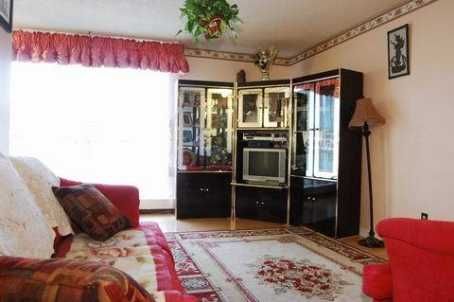 304 - 895 Kennedy Rd, Toronto, M1K2E9 | Image 3